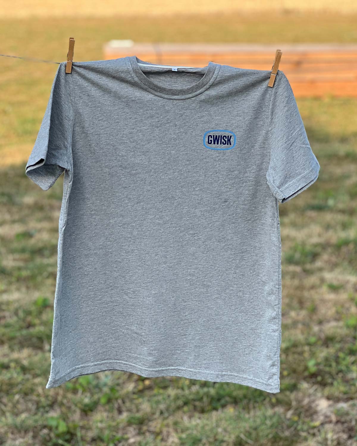 T-Shirt Riding Club gris chiné print bleu et sable