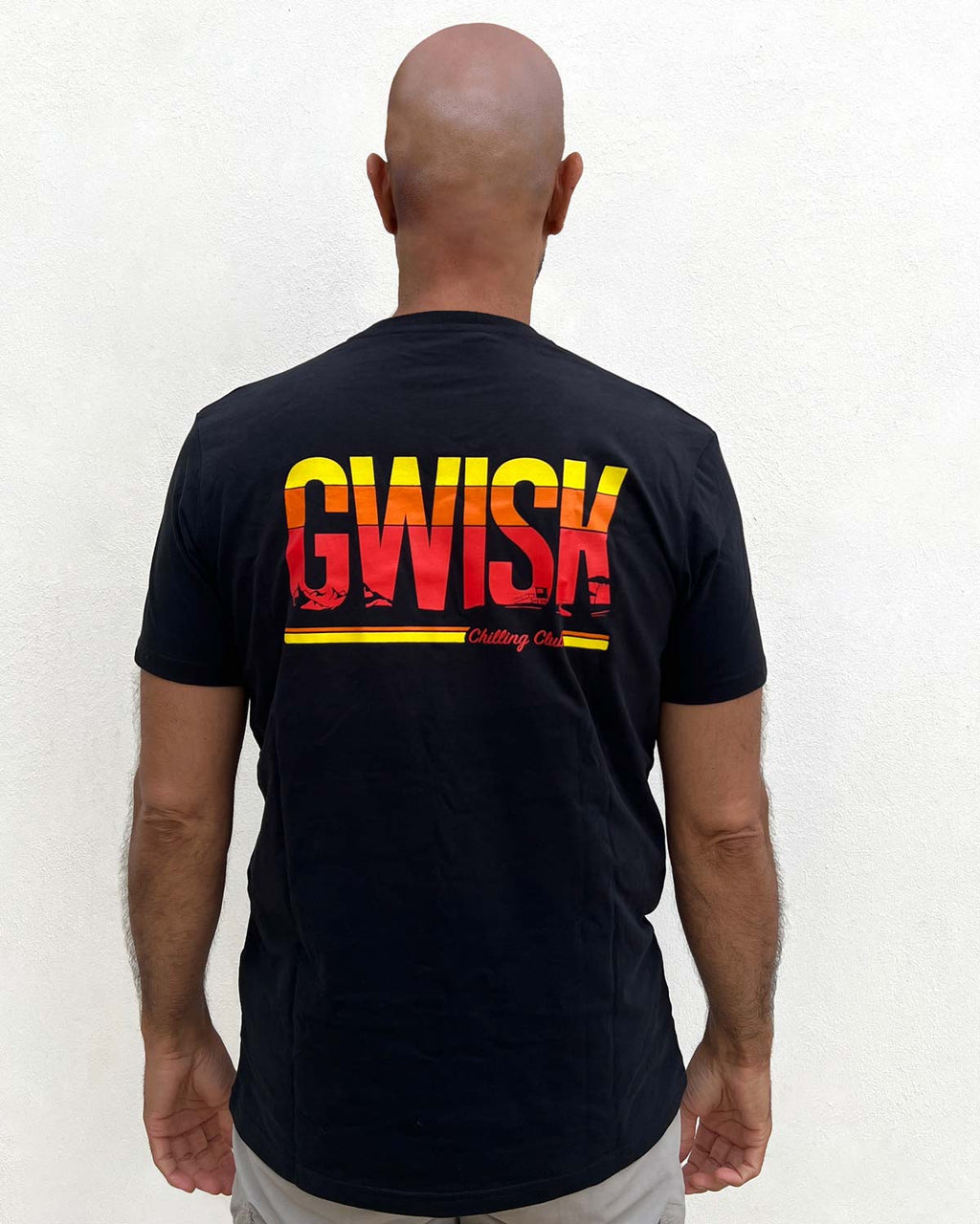 T-Shirt Chilling Club noir print orange rouge jaune